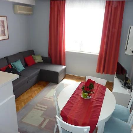 Novogradiska I Apartman *